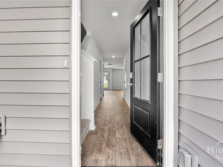 169 Coneflower Rd — Photo 2
