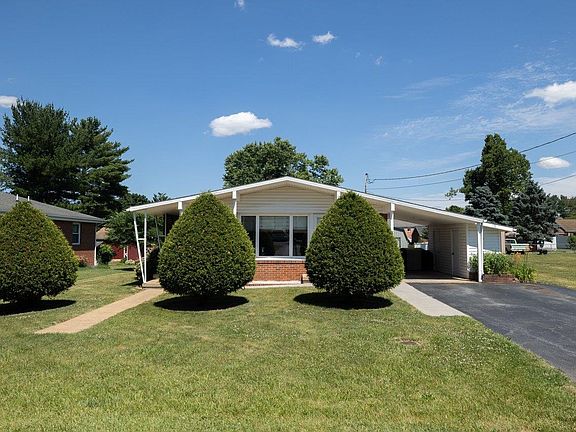 2nd image of 180 Sunset Dr