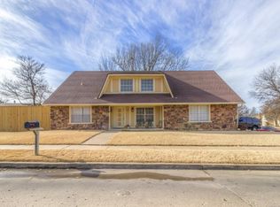 3000 S Aspen Ct, Broken Arrow, OK 74012