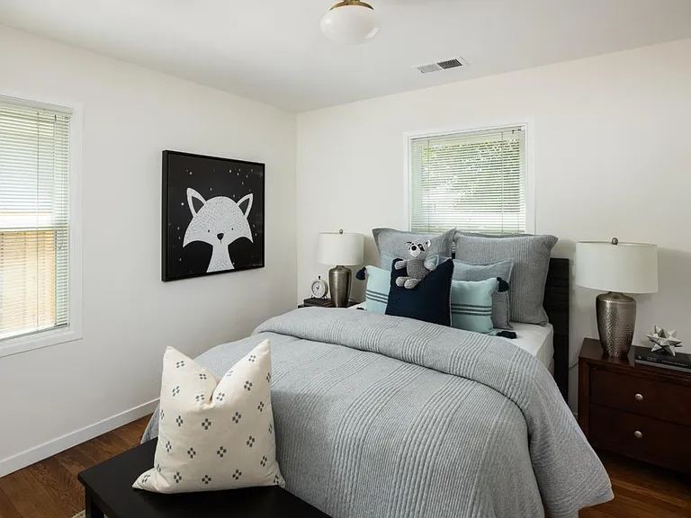 328 Stowell Ave — Photo 11