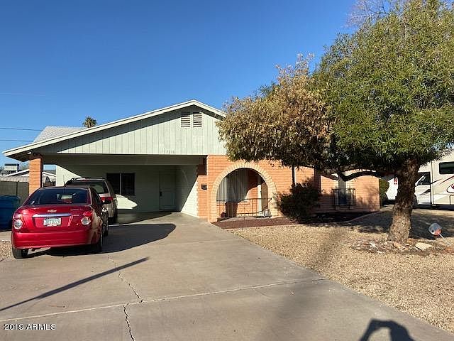 1st image of 3216 E Sweetwater Ave