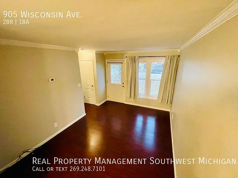 905 Wisconsin Ave — Photo 2