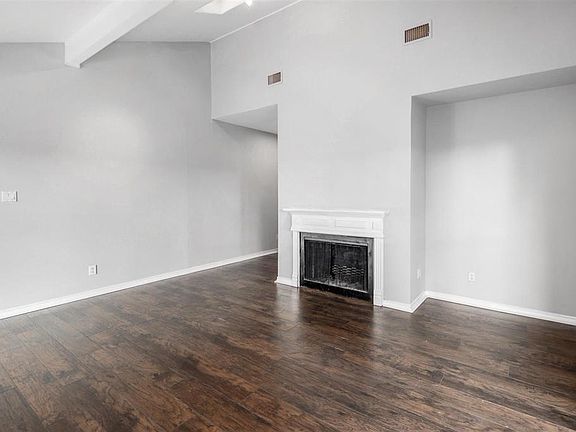 4th image of 3855 Heatherwood Dr