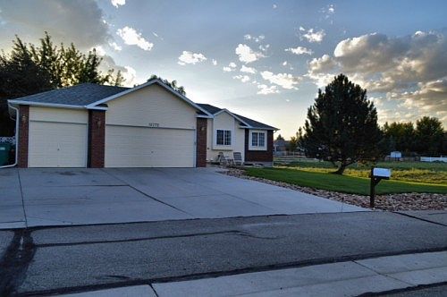 1st image of 16772 N Creek Cir