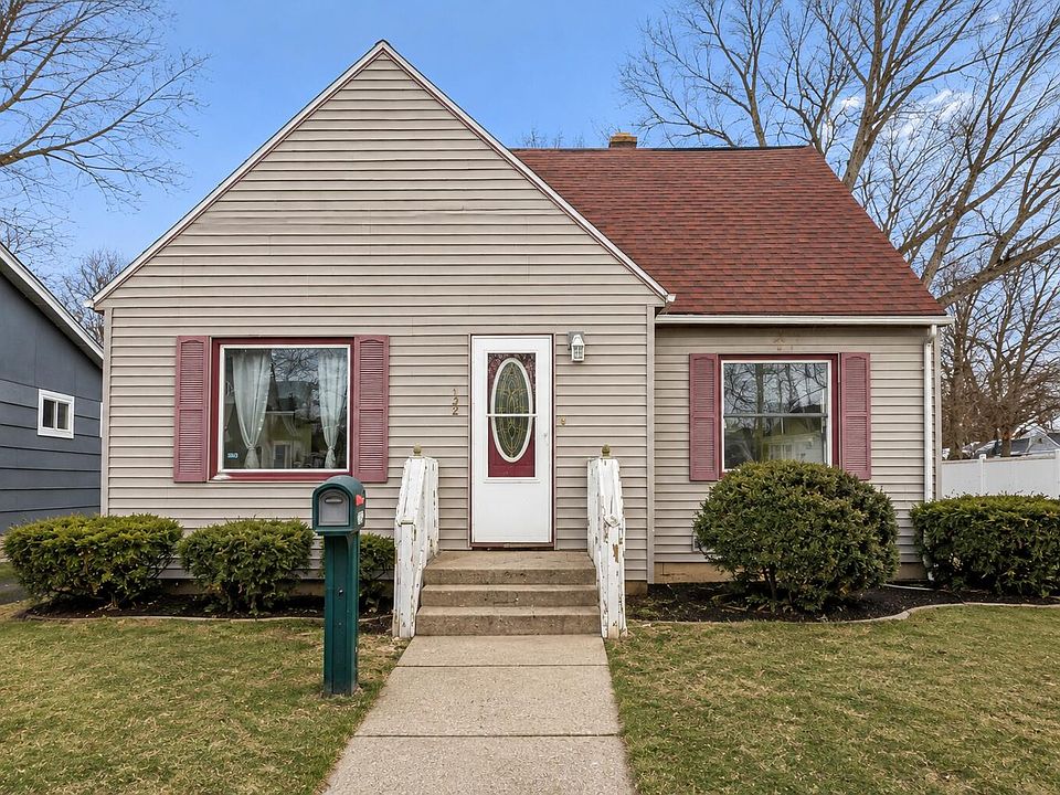 1st image of 132 Hendricks St