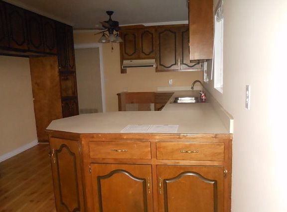 3rd image of 2881 Gwinette Dr