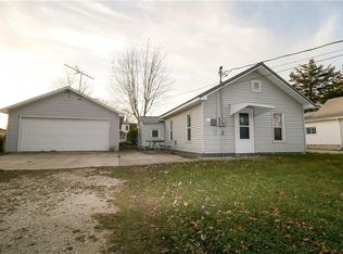 1012 Amherst Ave, Waterloo, IA 50702