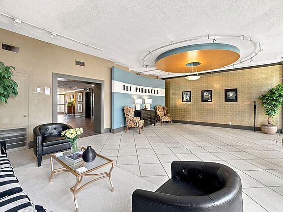 2nd image of 1131 Stringers Ridge Rd APT 1Y