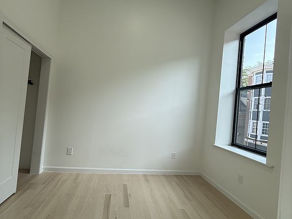4th image of 59-61 Broadway #11422786