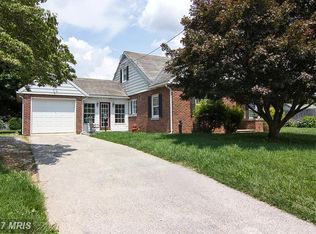 625 W King St, Littlestown, PA 17340
