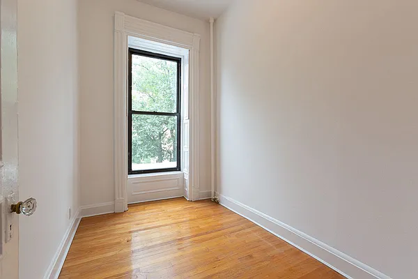 Rented by Berman Realty | media 25