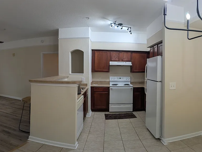 2801 Chancellorsville Dr #1208 — Photo 8
