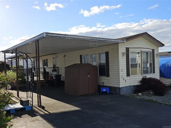 17 Chief Robert Sam Ln #108, New Songhees 1a, BC V9A 4K2