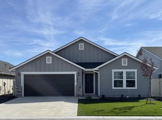 7853 E Edison St, Nampa, ID 83687