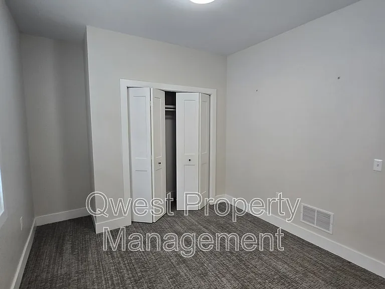 629 Fairview Ave #1 — Photo 7