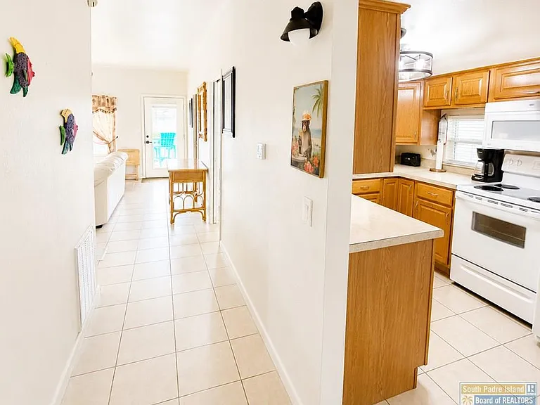 583 Star Fish Dr — Photo 4