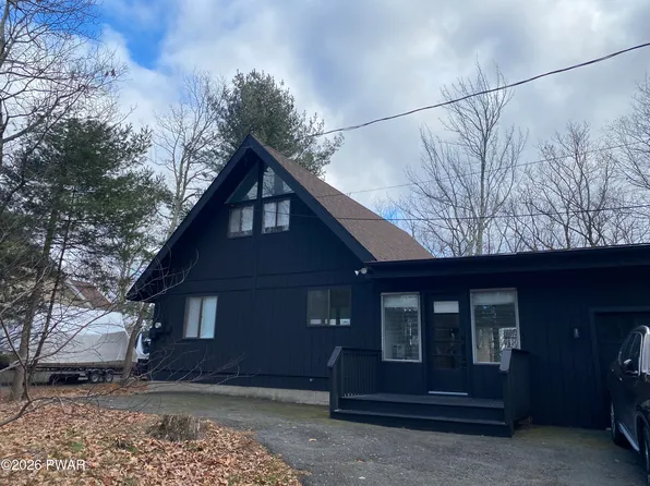 129 Highland Ln, Hawley, PA 18428