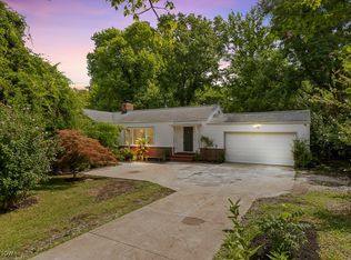 9049 Prospect Rd, Strongsville, OH 44136