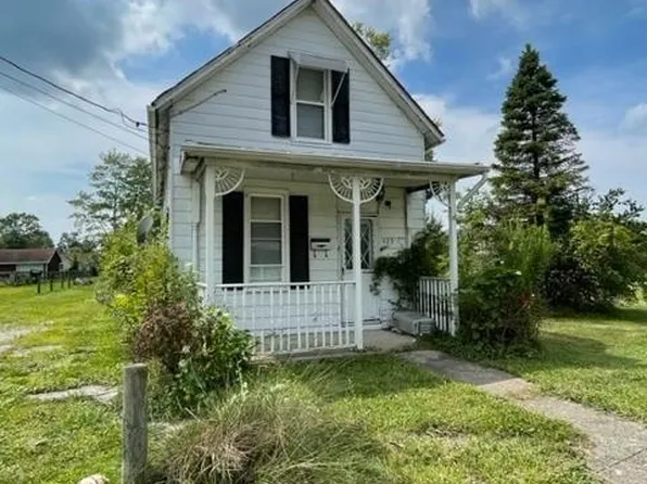 423 N Charity St, Bethel, OH 45106