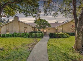 6840 Roundrock Rd, Dallas, TX 75248