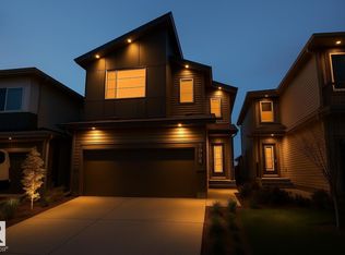 3027 200th St NW, Edmonton, AB T6M 1N7