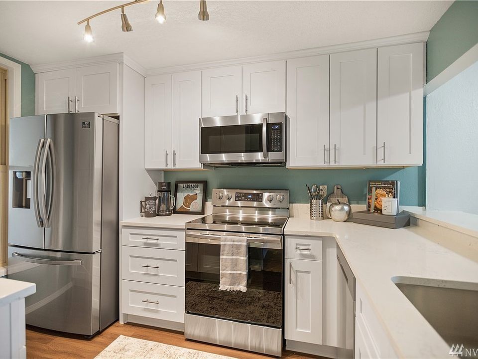 1st image of 13759 NE 69th St APT 665