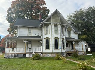 504 W South St #1, Oconomowoc, WI 53066