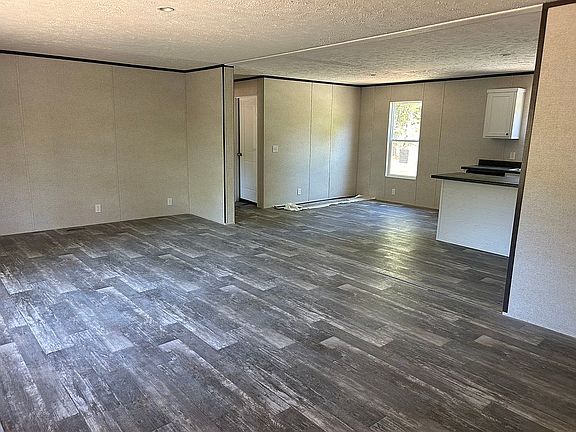 2nd image of 5932 Shirley Rd
