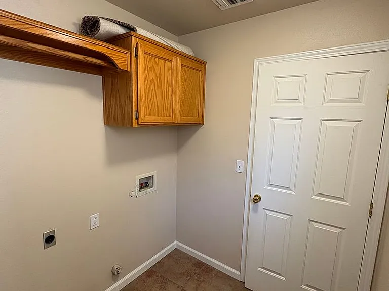 1422 E Mesa Ct — Photo 10