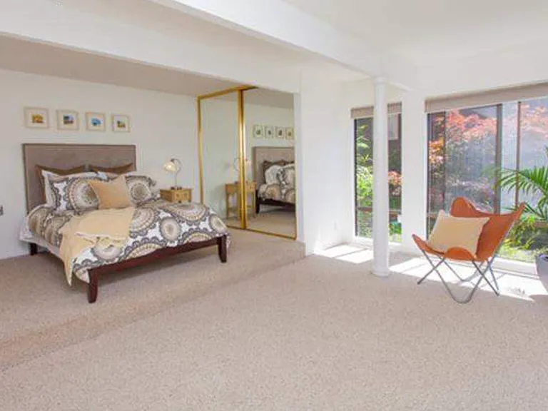 2269 Mastlands Dr — Photo 12