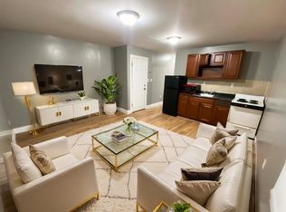 1934 W Ontario St FLOOR 3, Philadelphia, PA 19140