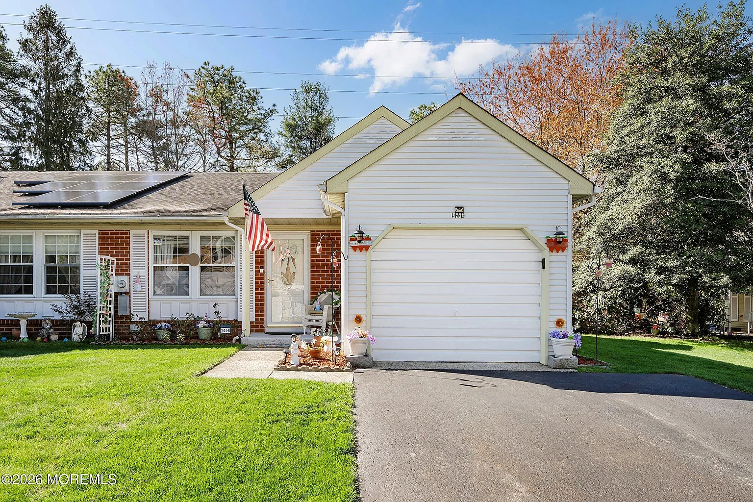 144 B Sunset Road #60 photo 1