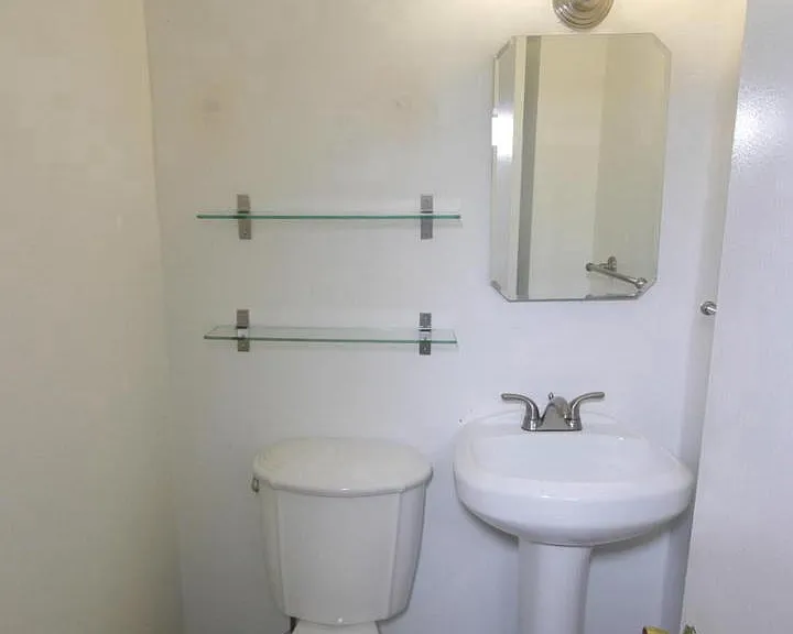8614 Manchester Rd #6 — Photo 19