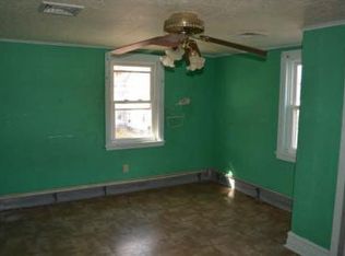 21 S 3rd St, Quakertown, PA 18951