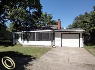 18509 Savage Rd, Belleville, MI 48111