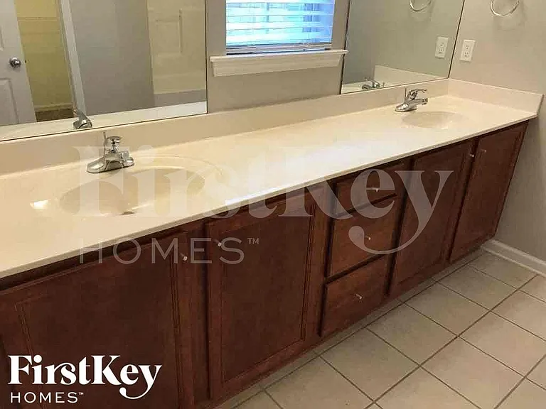 4248 Fieldstone Way — Photo 17