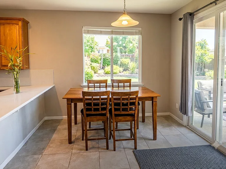 4483 Niobe Cir — Photo 4