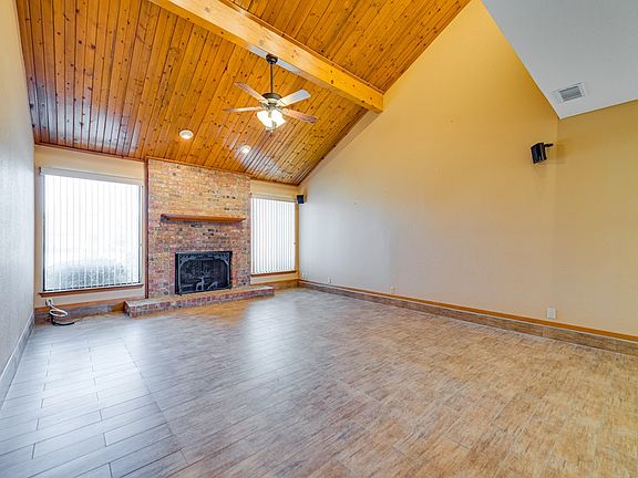 4th image of 3101 Elma Dr