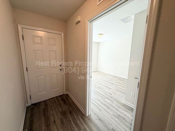 3rd image of 9121 Western Way #1