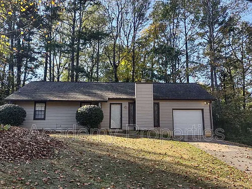 106 Richard Way Photo 1