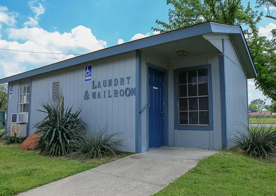 Heritage Manor Apartments 2503 SE Martin Luther King Mineral Wells TX