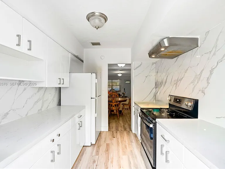 2530 SW 27th St #2532 — Photo 9