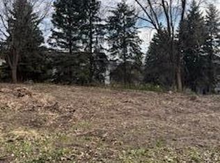 13800 Forest Hill Rd, Eden Prairie, MN 55346