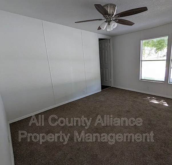 34335 Lodge Dr — Photo 10