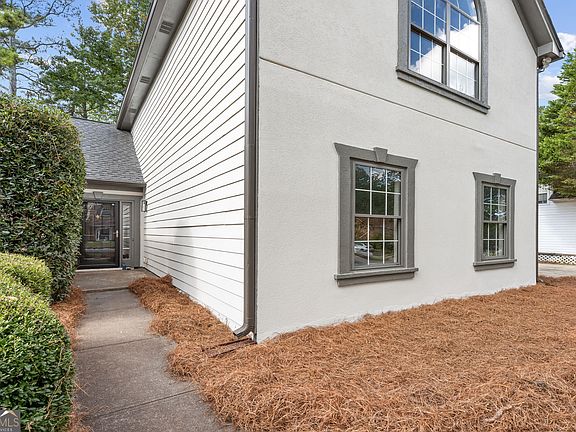 3rd image of 5500 Arrowind Rd NW