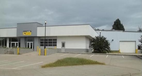1st image of 3555 Eisenhower Pkwy