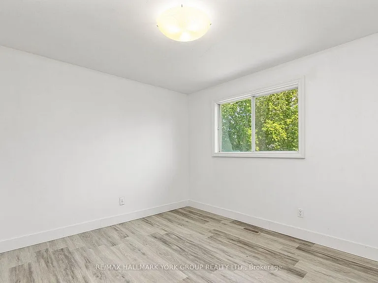 79 Maplegrove Ave — Photo 17