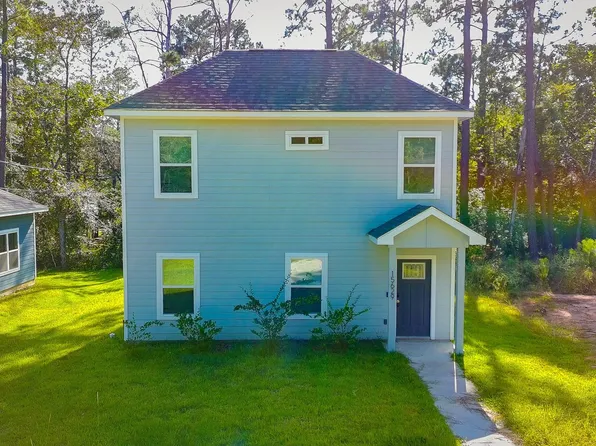 15629 Holly Dr, Montgomery, TX 77356