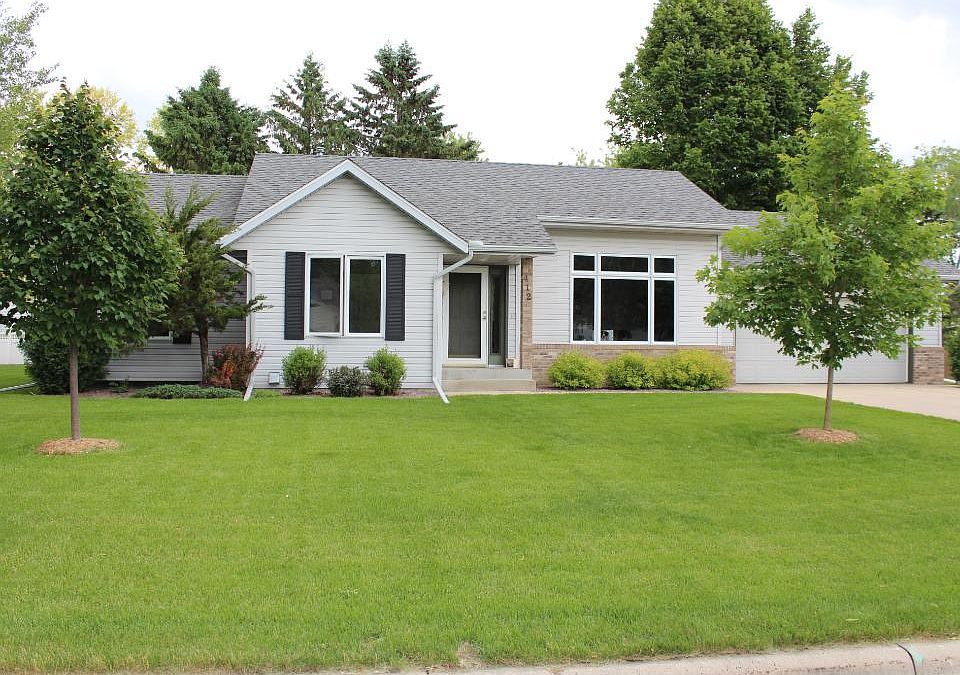 1st image of 412 Pebble Beach Dr