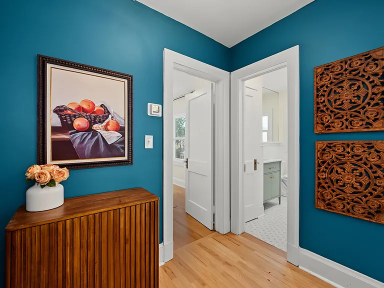804 Berkeley Ave NW — Photo 17